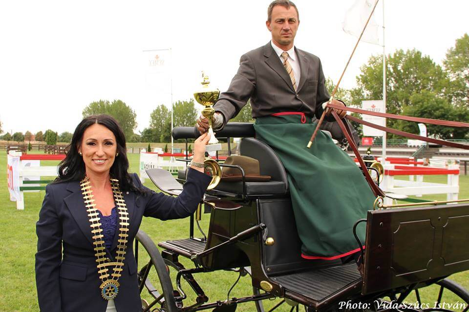 Rotary Club Szeged-Tisza különdíjasa a mezőhegyesi ló