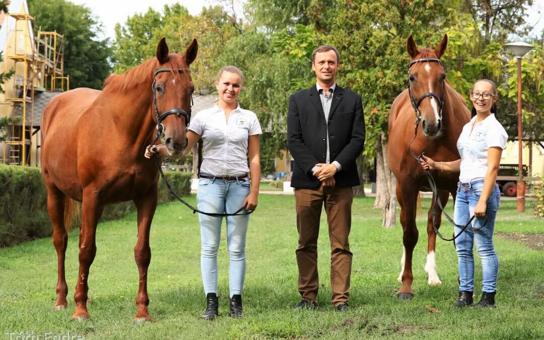 Gidránok érkezése Mezőhegyesre