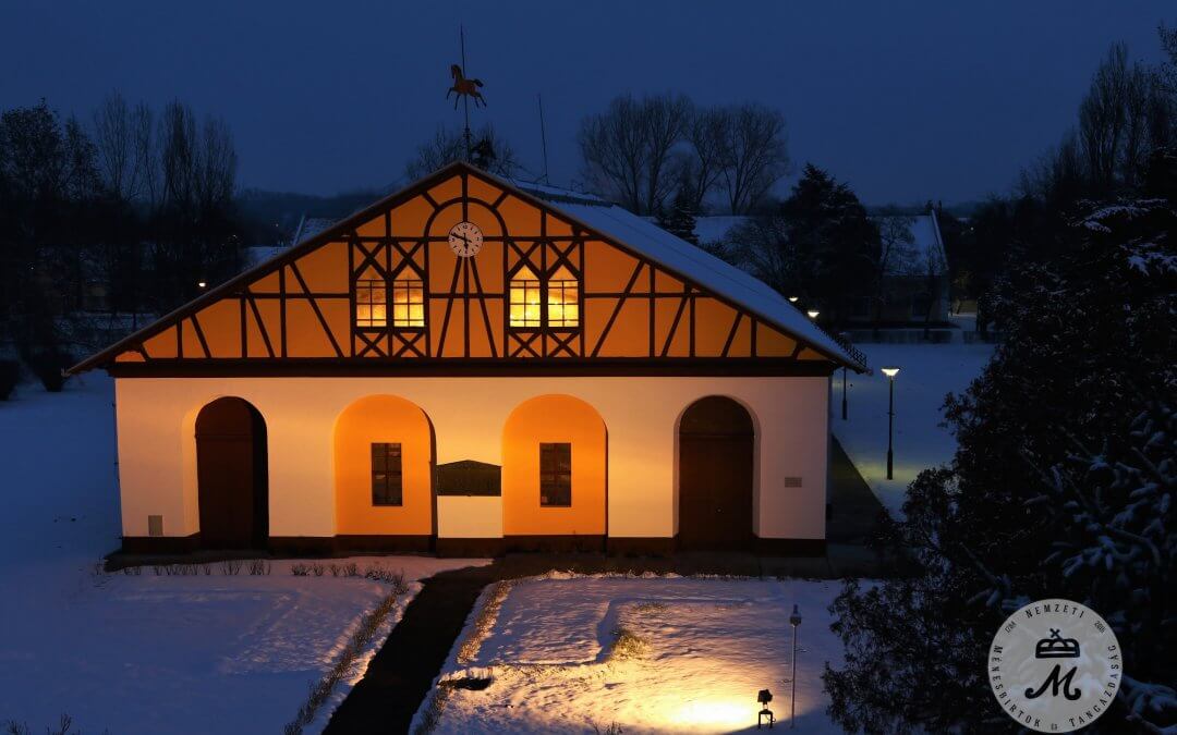 Hótakaró borítja a mezőhegyesi tájat