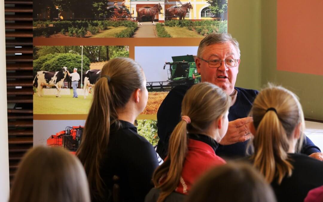 Rajtengedélyvizsga Mezőhegyesen